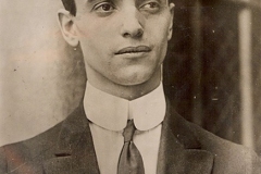 leo-frank-prison-1915-photo-1